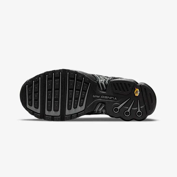 Nike Air Max Plus III Black - KICKSLOCKERS
